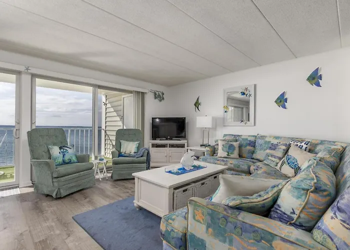 Thunder Island Condos