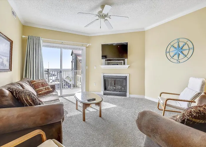 Mariners Watch 205