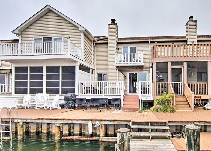 Walk To Maryland Beach: Canal-Front Escape W/ Dock