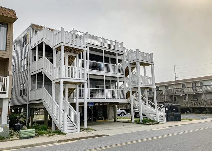 The Quarterdeck Oc