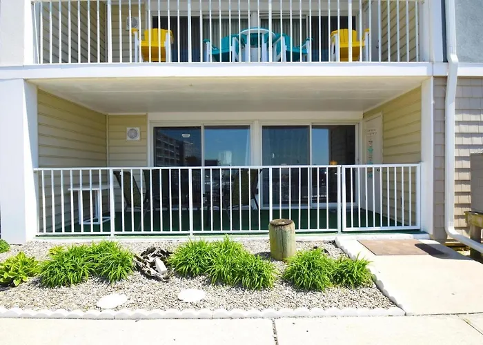 Thunder Island 109C Condo