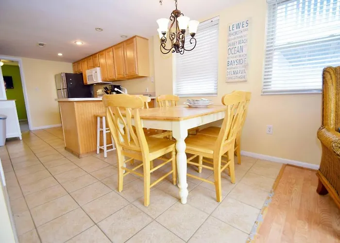 Seal Beach 13N Townhouse