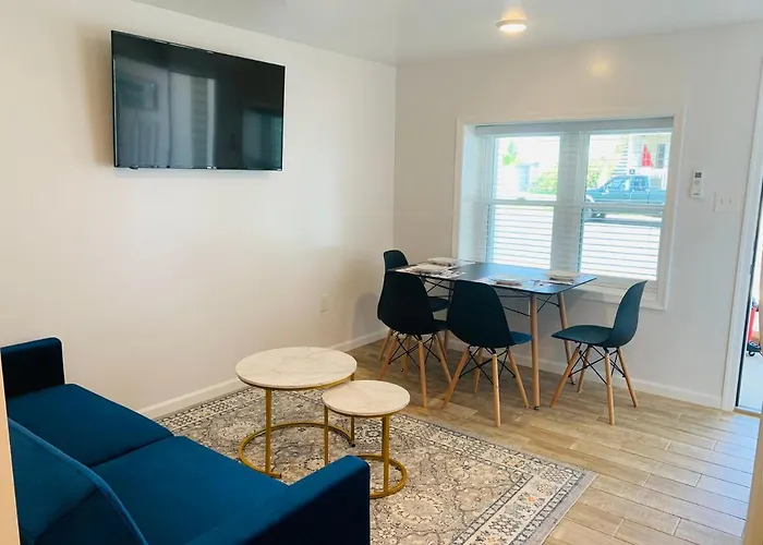 Blue Diamond Apt 26Th St Unit 2