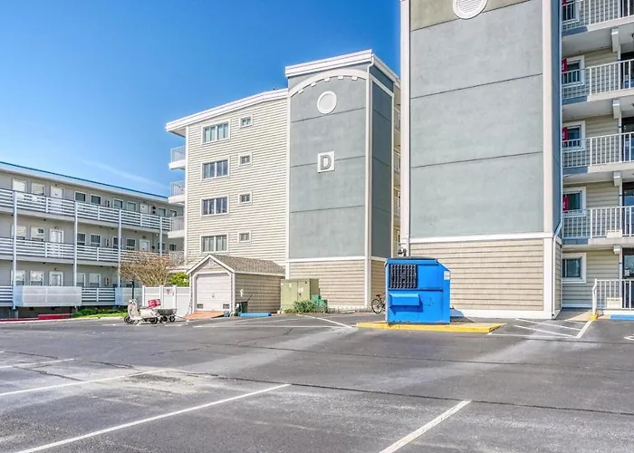 Thunder Island 139D Condo