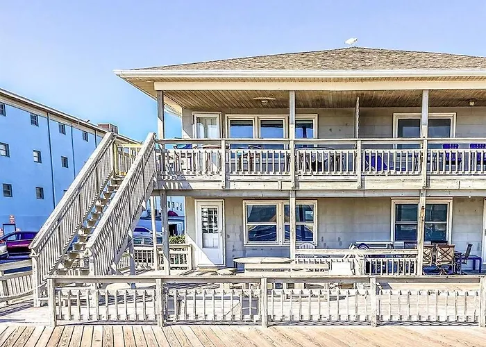 Ocean Front * Boardwalk * Private Balcony