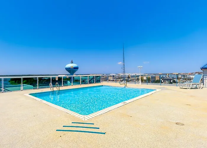 Sunset Pointe 206