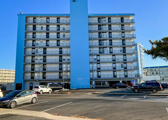Bluewater East 702 N
