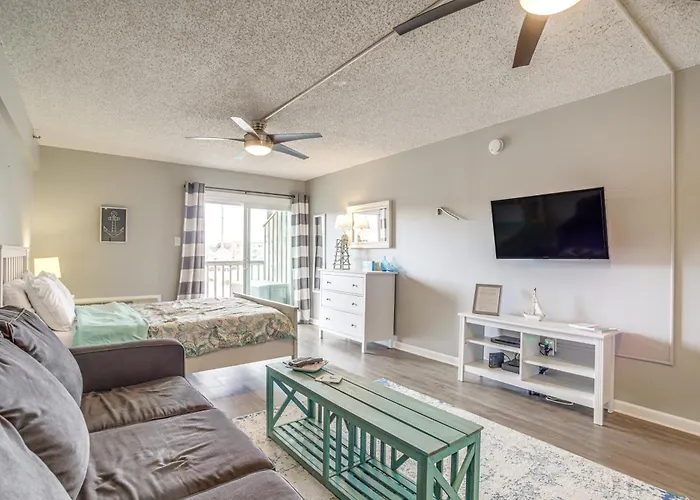 Ocean City Studio With Balcony - Steps To Boardwalk!
