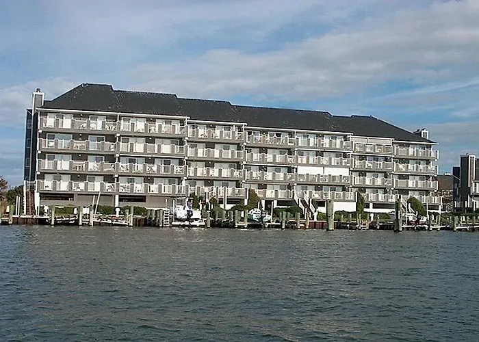 Harbour Island 306L Condo
