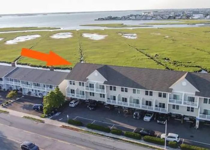 Waterfront 3 Bedroom Townhouse In Ocmd