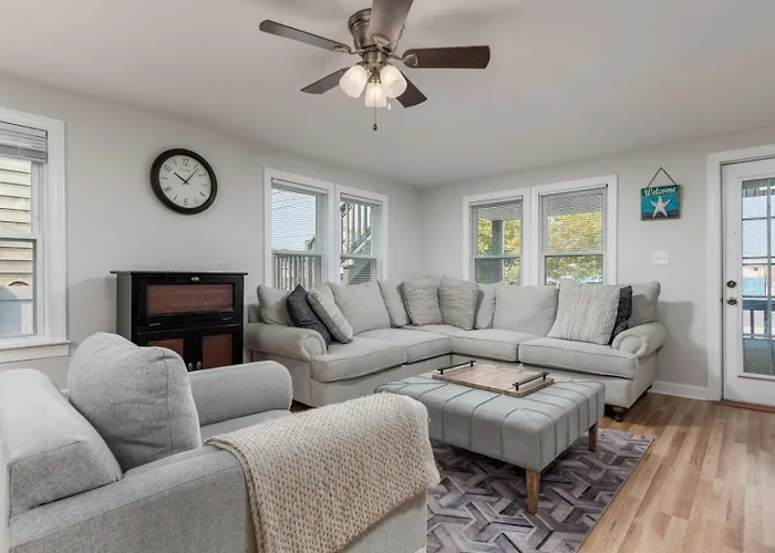 Copacabana Beach House 5 Bedrooms Downtown Ocmd