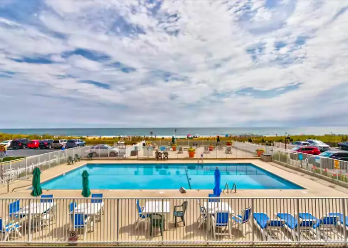 Quay 2505 Penthouse