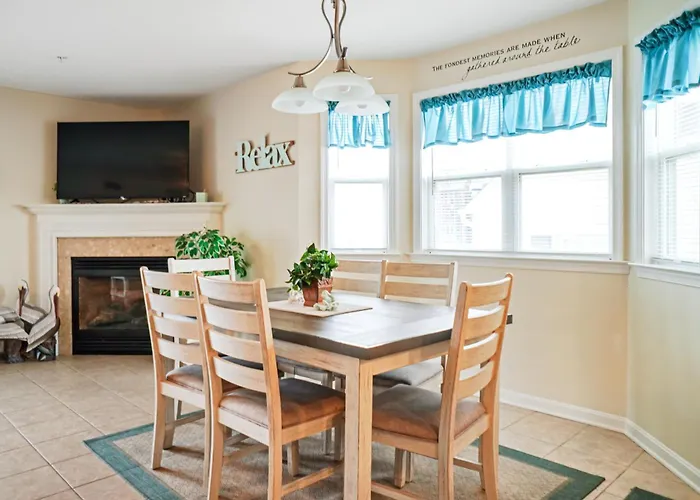 Spacious 3-Bedroom Ocean Block Townhome In Ocean City Steps From The Beach & Attractions