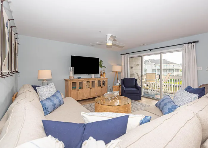 Tranquil 2-Bedroom Condo In Hidden Bay Relax & Enjoy Bay Views