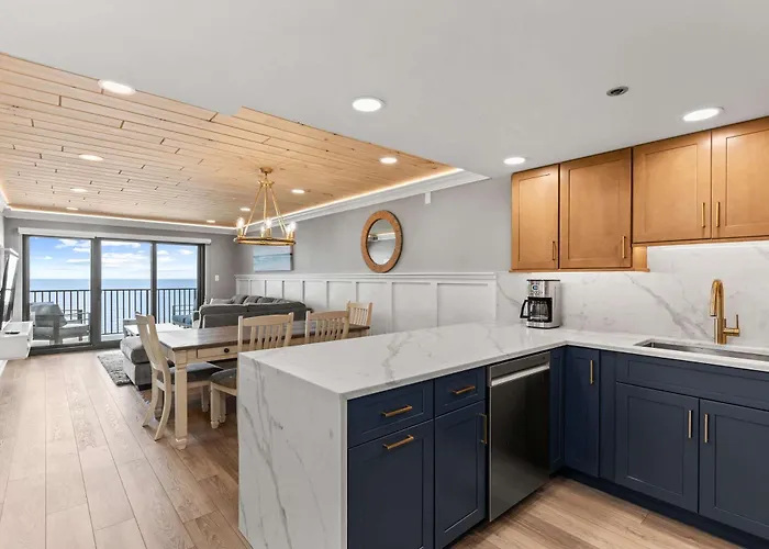 Ultra Luxe Direct Oceanfront Escape - Marigot 1004