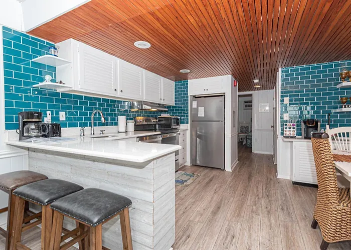 Direct Oceanfront Condo With Pool 68Th St With Pool