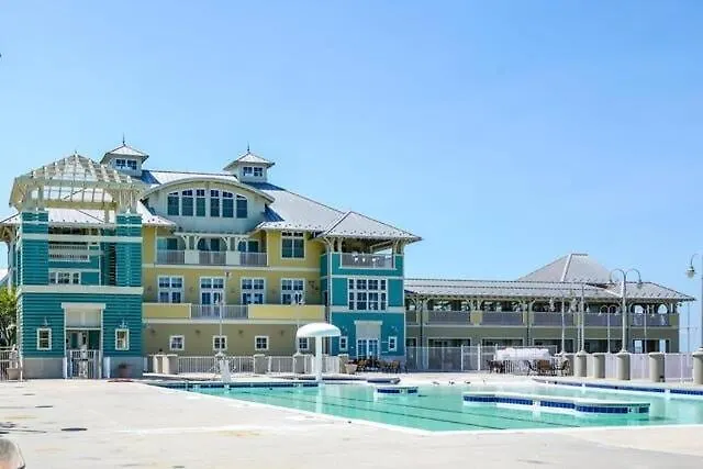 Sunset Island - 39 Fountain Drive West 3F Condo