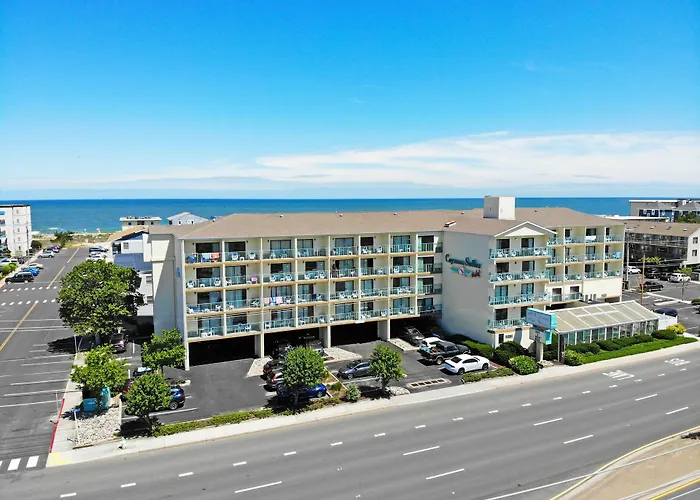Cayman Suites Hotel