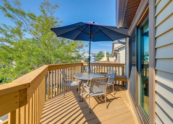 Walk To Beach: Condo W/ Pool Access In Ocean City!