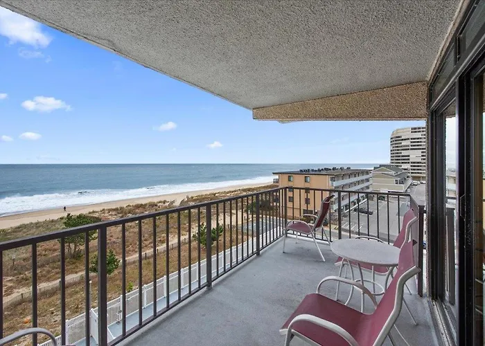 Direct Ocean Views From This 2 Bedroom Sea Terrace Condo With Outdoor Pool!