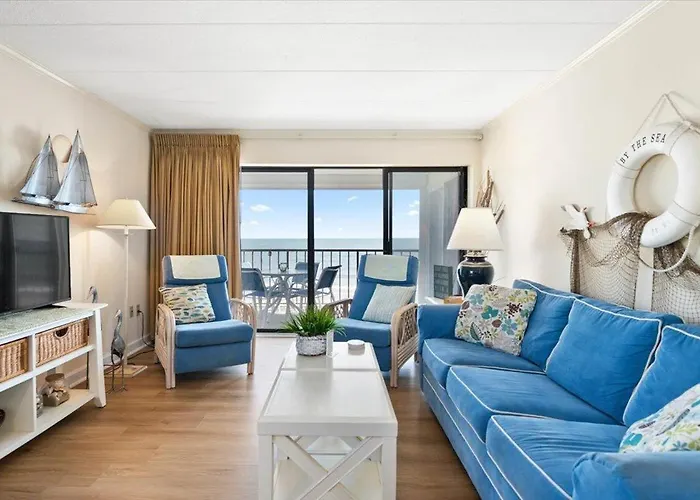 Gorgeous Ocean Views From This Beautiful Condo!