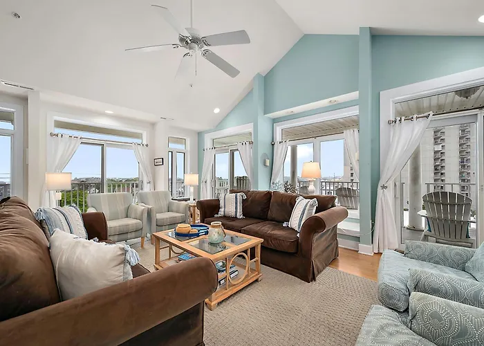 Beautiful Ocean And Bay Views From This Premier 5 Bedroom Property In St Kitts!