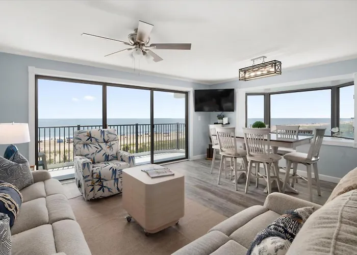 Stunning Newly Renovated Ocean Front 2 Bedroom Condo!