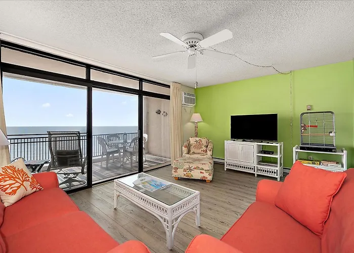 1 Bedroom Oceanfront Condo, Steps To The Beach!