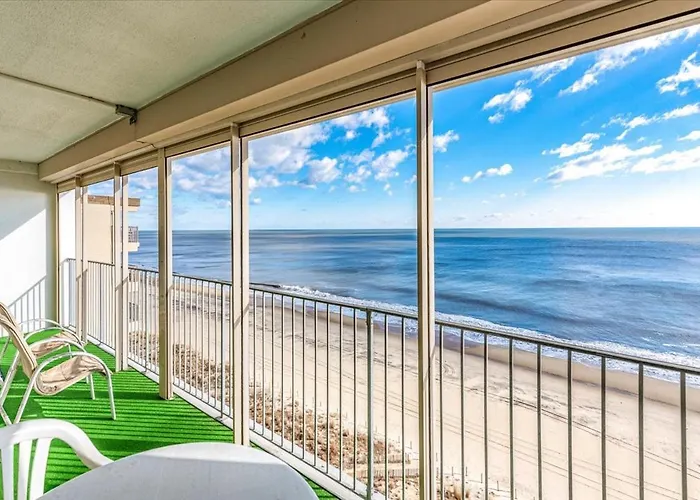 Picturesque Ocean Views In This 2 Bedroom English Towers Condo With Indoor Pool!