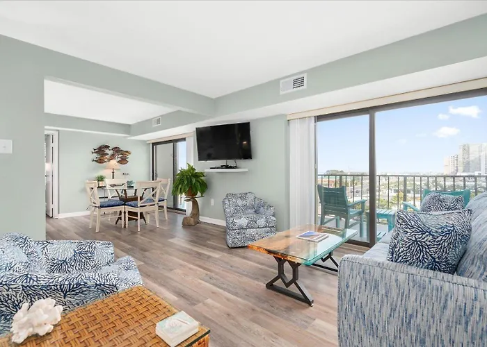 Ocean Views In This 2 Bedroom With Outdoor Pool!