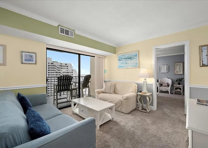 9400 Building Family Friendly Condo, Steps To The Ocean With Outdoor Pool!