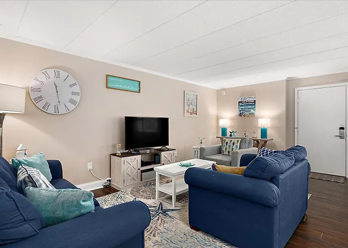 Gorgeous, Newly Renovated 2-Bedroom Condo At Sea Lodge!