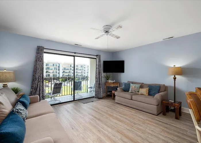 Spacious And Beautiful 1 Bedroom Condo In North Oc With Outdoor Pool!