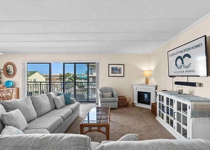 Diamond Beach 317