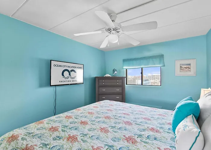 Decatur House 402