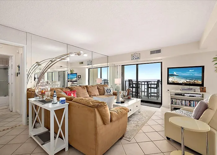 2 Bedroom Condo With Sunrise And Sunset Views