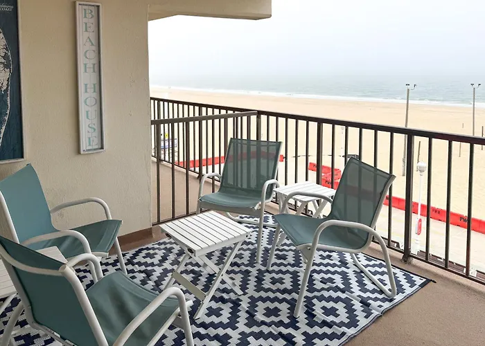 Walk To Boardwalk! Waterfront Ocean City Condo