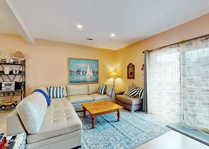 Shipwreck Townhome