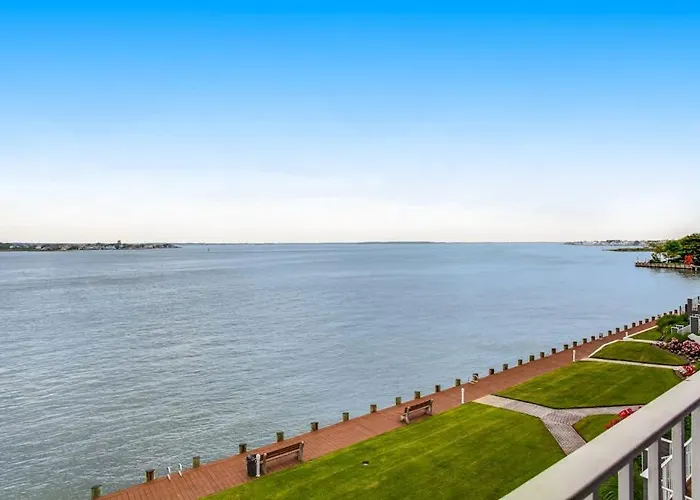 Harbour Island 308L