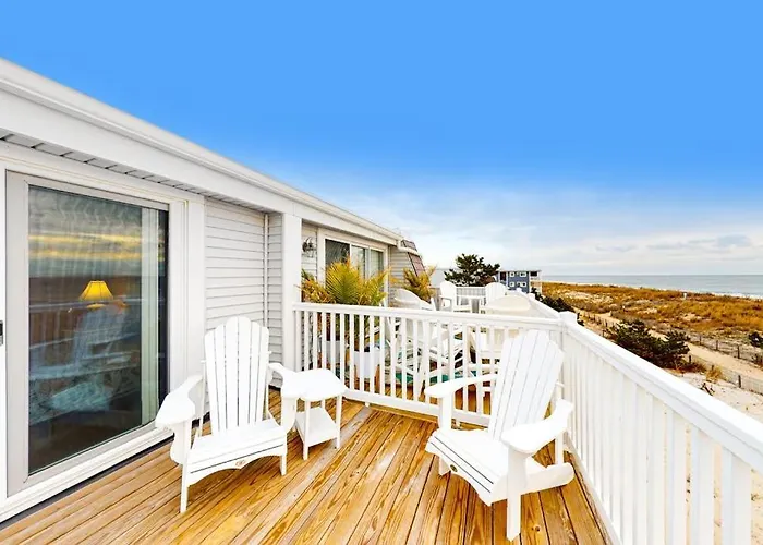 Beachwalk 6