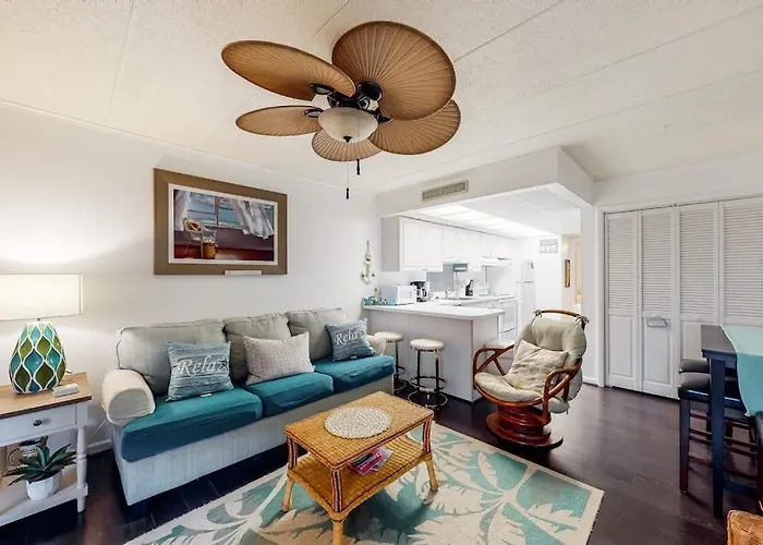 Beach House 202