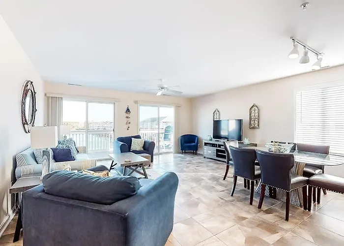 Island At Hidden Harbour 306A