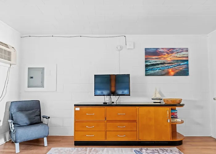2 Bed1 Bath On The Boardwalk By The Inlet
