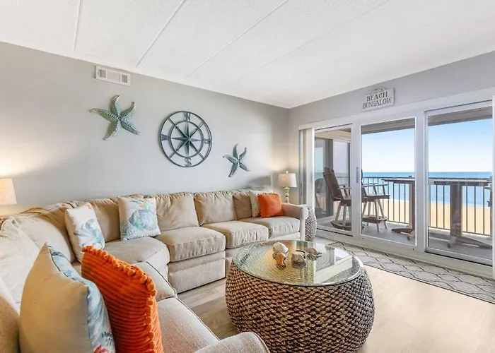 Pelican Beach 204