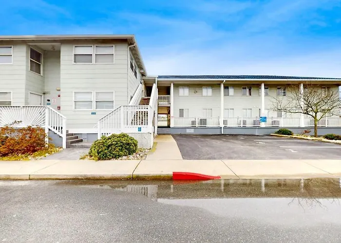 Jocelyn Manor Unit 85