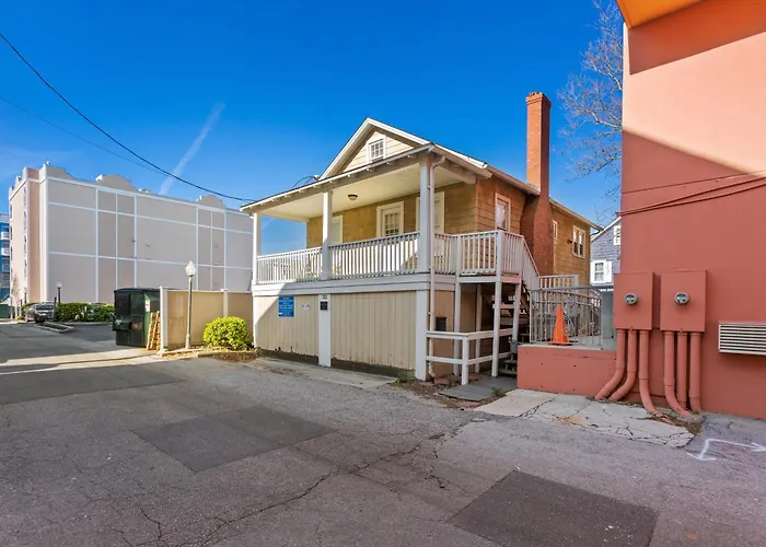 Sunset House 511