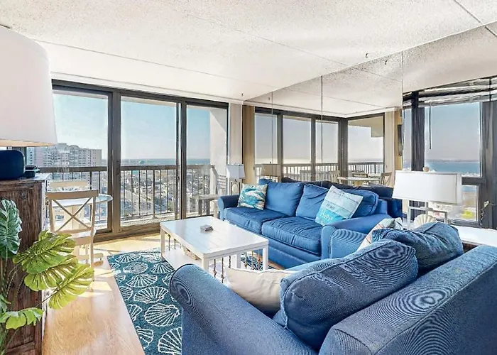 Coastal-Themed Beach Condo With Balcony Views Pools Tennis & Central Ac