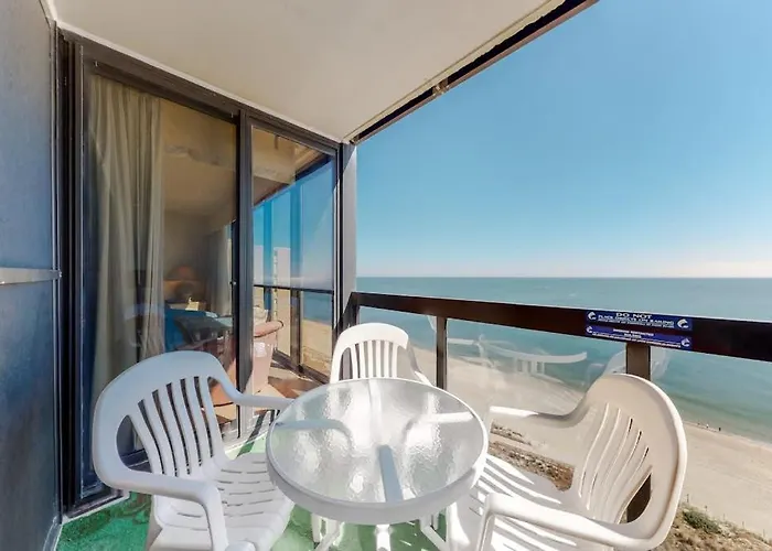 Oceanfront Condo With Balcony Washer & Dryer Pools Gym & Beach Bar
