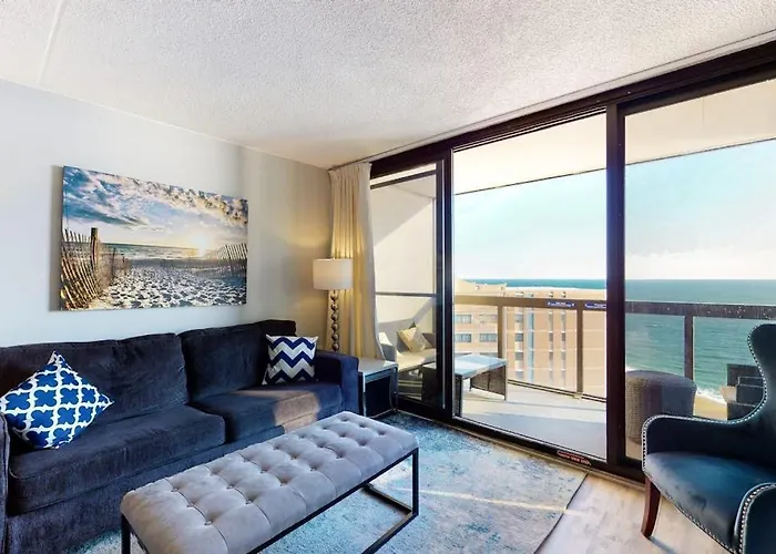Updated Oceanfront Condo With Balcony Ac Washer & Dryer Pools & Sauna