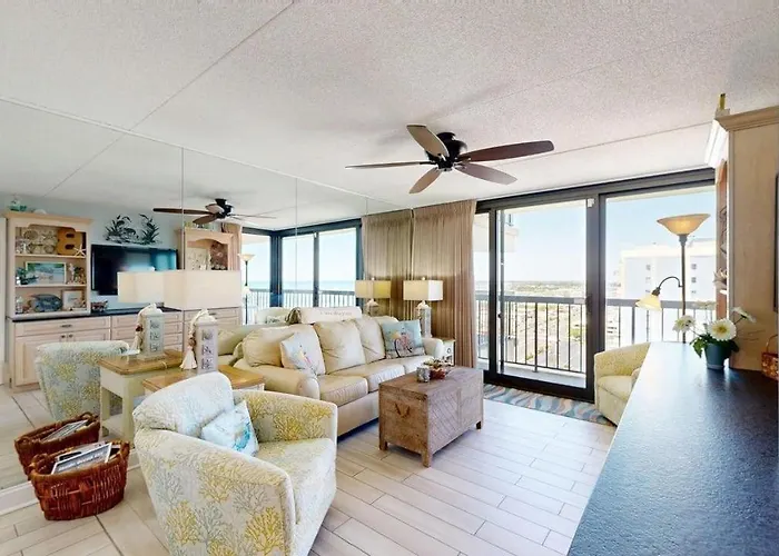 Gorgeous Beachfront Condo With Balcony Pools Gym & Game Room